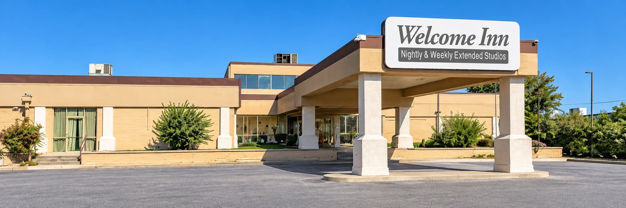 Exterior of Welcome Inn in Columbia, MO